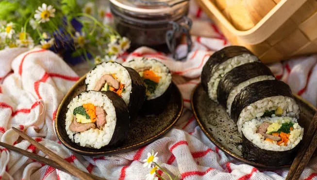 Gimbap (Koreanisches Sushi)